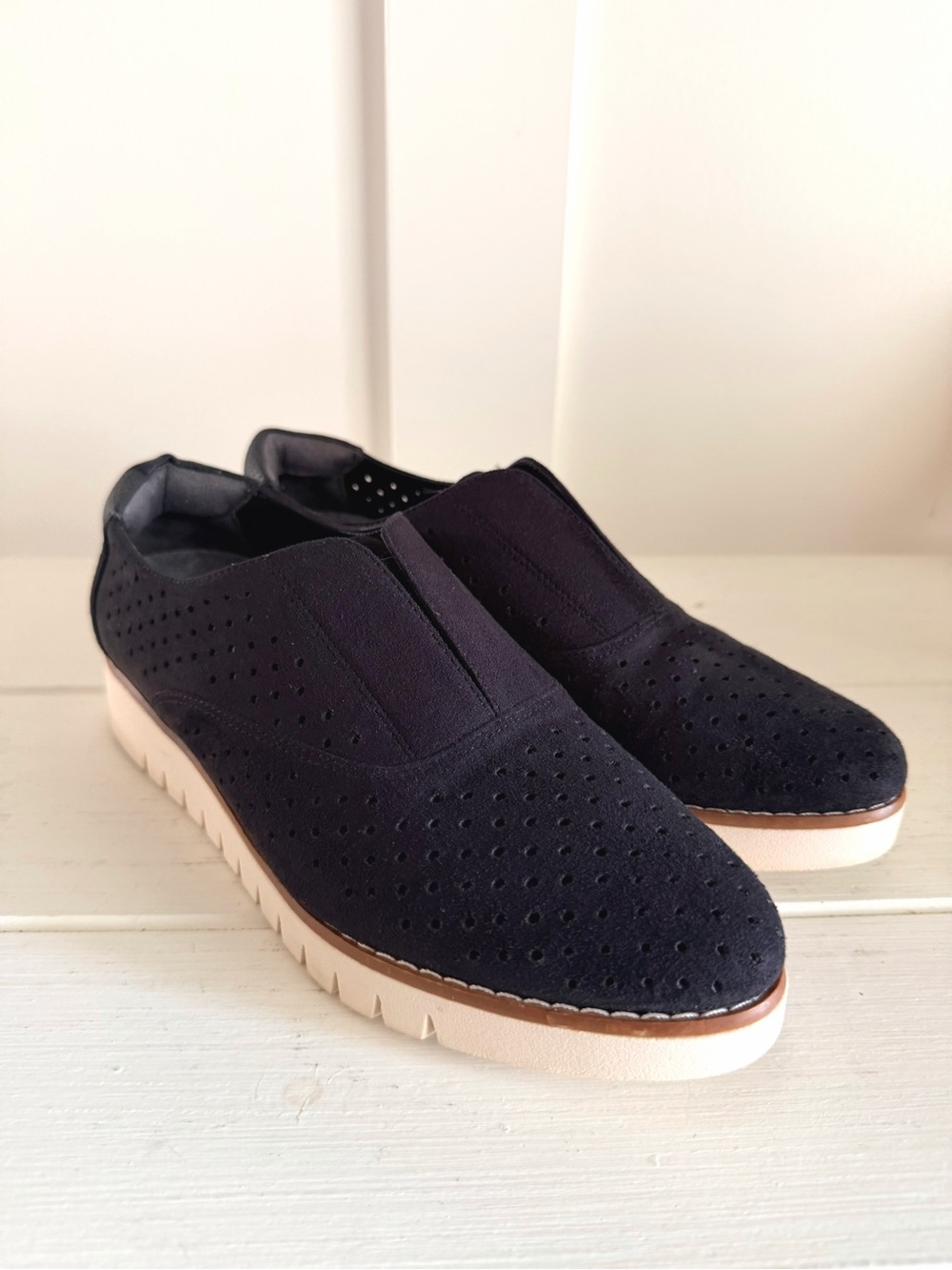 Dr. Scholl's Improve Black Perforated Platform Slip On Sneakers Size 7.5M